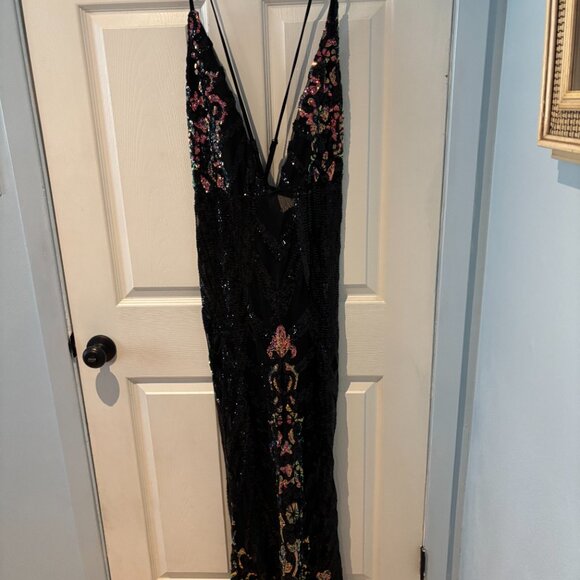 NWT Fashion Nova Sequin Gown - Picture 3 of 5